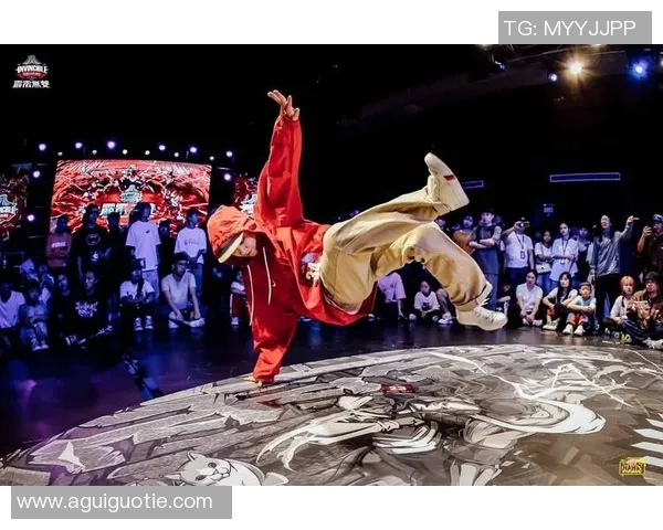 广州街舞队的耐力挑战与成长之路探索街头文化的魅力与坚持