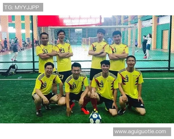 武汉足球队引领最新足球团队协作榜单前十名分析与展望 武汉足球队引领最新足球团队协作榜单前十名分析与展望