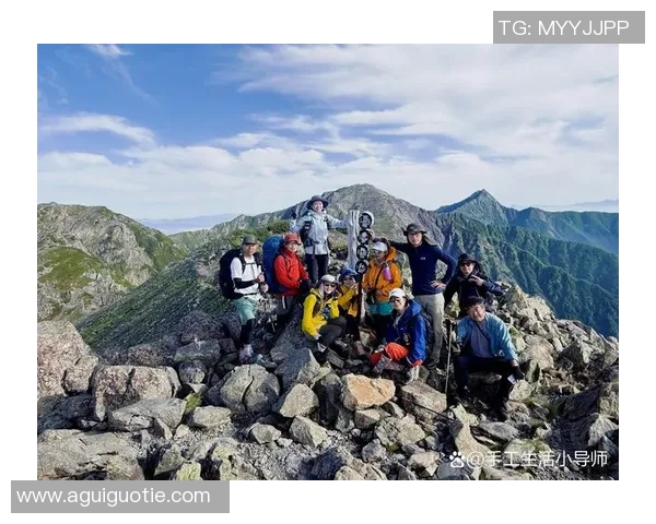 陈丽独家分享攀岩心得与技巧助你轻松征服高峰挑战自我极限