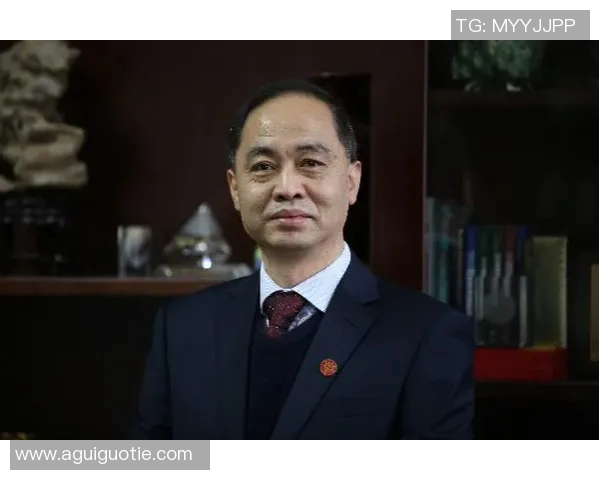 与杨军对话:回顾他的排球生涯与心路历程 与杨军对话:回顾他的排球生涯与心路历程