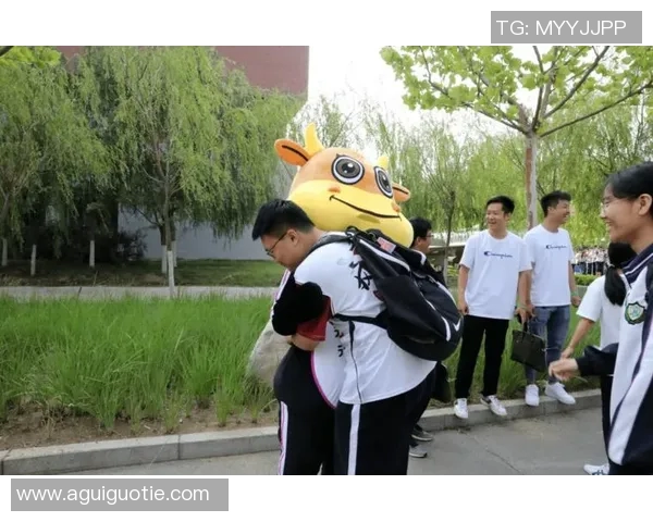 吴敏专访:从乒乓球新星到世界冠军的奋斗与成长之路 吴敏专访:从乒乓球新星到世界冠军的奋斗与成长之路