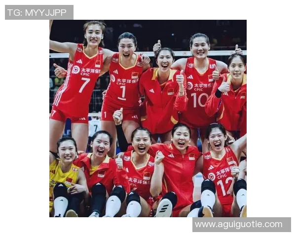 周敏独家分享排球心得与技巧提升之路,助你成为场上明星 周敏独家分享排球心得与技巧提升之路,助你成为场上明星