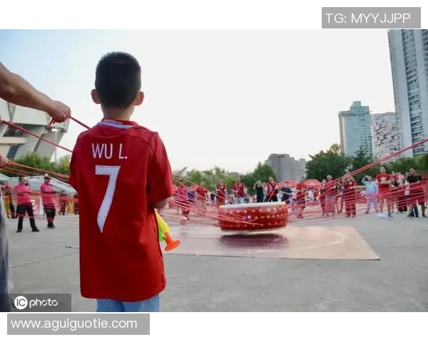 哥廷根挑战拜仁慕尼黑的巅峰对决精彩纷呈引发球迷热议