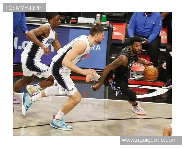 篮网对决魔术精彩回顾2021年1月17日NBA赛场的激烈碰撞与精彩瞬间 篮网对决魔术精彩回顾2021年1月17日NBA赛场的激烈碰撞与精彩瞬间