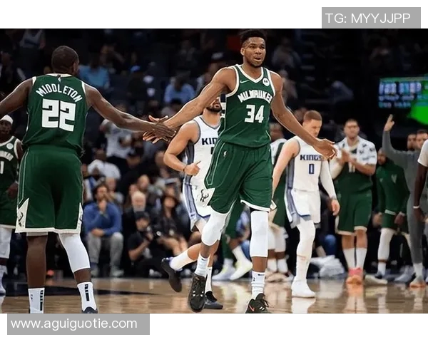 雄鹿与凯尔特人激战正酣NBA季后赛精彩对决引发球迷热议