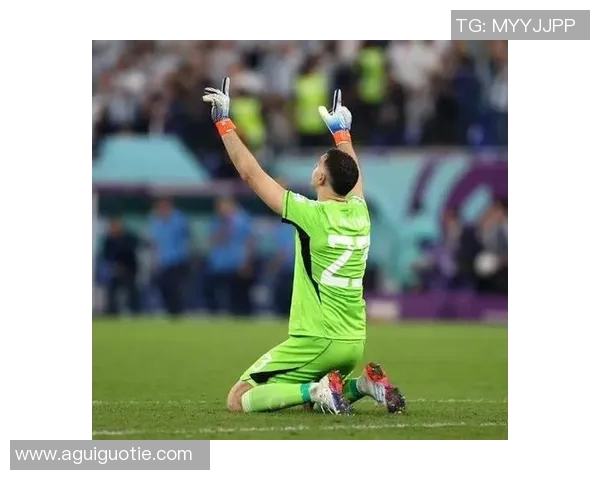 马丁内斯的传奇旅程：从新星崛起到足坛巨星的蜕变与挑战