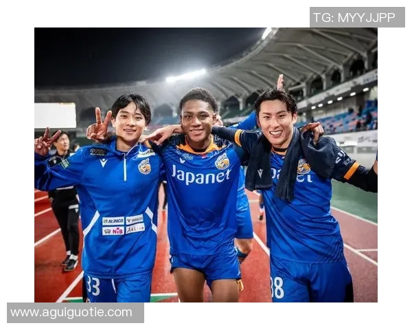 东京FC与清水心跳激战正酣精彩直播全程回顾与分析