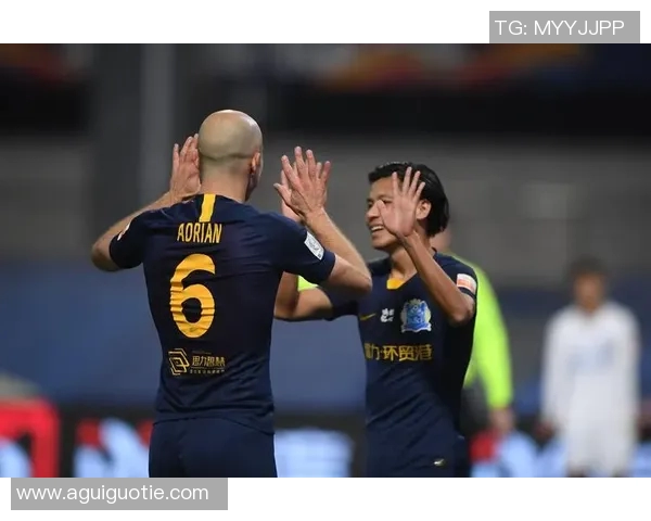 城南队与广州富力的精彩对决分析与赛季展望