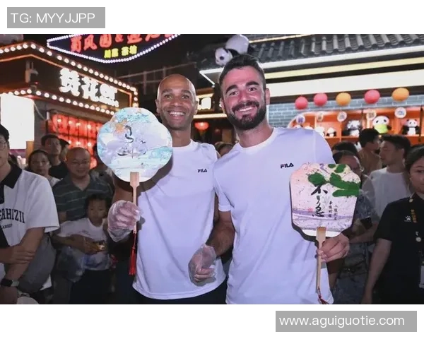 成都网球队的默契配合与战术探讨聚焦网球的魅力与团队精神