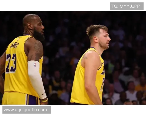 湖人最强阵容对决公牛传奇阵容谁能称霸历史篮球舞台 湖人最强阵容对决公牛传奇阵容谁能称霸历史篮球舞台