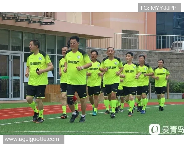 杭州篮球队团队协作的力量与魅力探讨共同成就辉煌赛季的背后故事